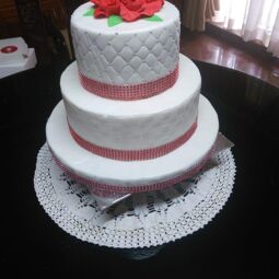 At House of cakes we specialize in custom made designer cakes, we also make all types of home made cakes like plum cake, pudding cake,plain cakes, cream cakes,chocolate brownie, jam roll etc etc....... We are in the cake business since 2014.
Kindly place your orders 24 hours before requirement.